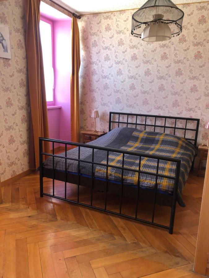 Chambres D'Hotes Le Passiflore Les Brenets Exteriér fotografie