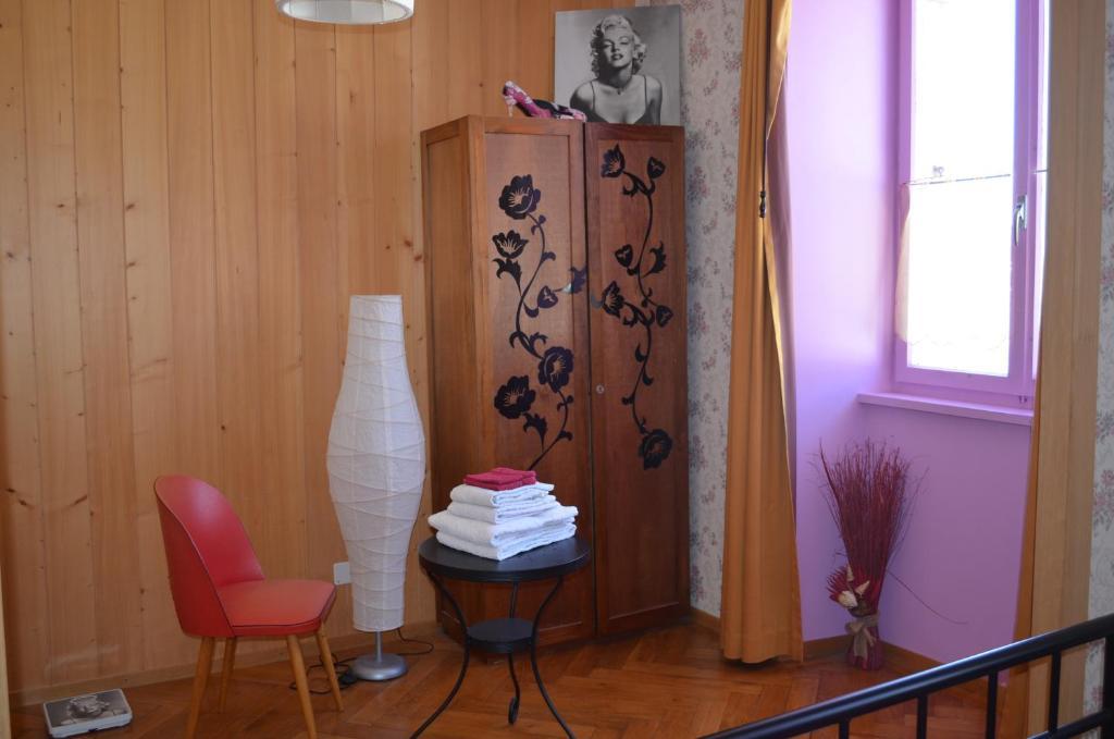 Chambres D'Hotes Le Passiflore Les Brenets Exteriér fotografie